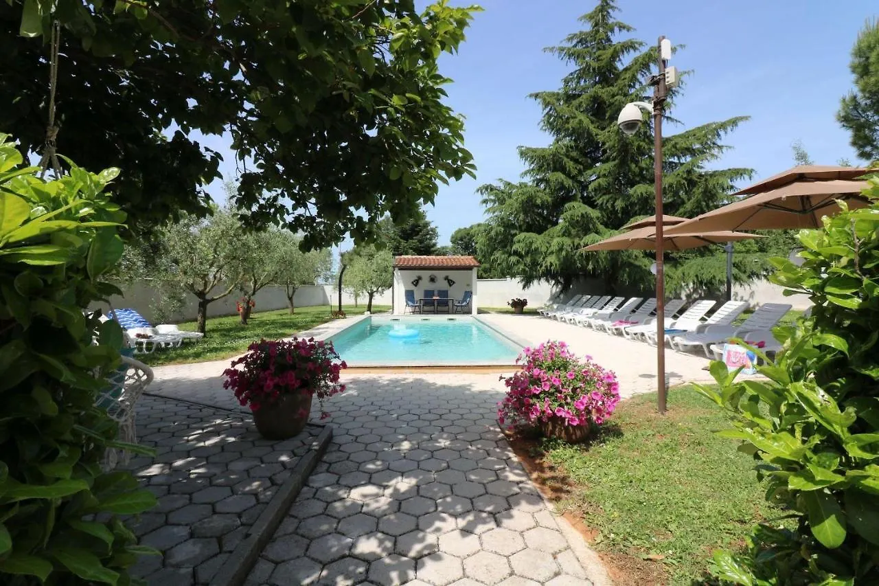 Ferienhaus-Lavanda-4 Villa Porec Holiday home